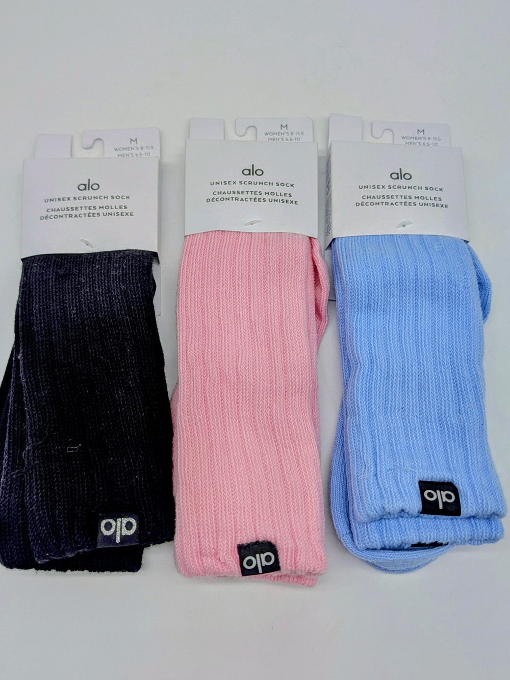 Alo Yoga Scrunch Socks 3 Pairs Sz M Pink Blue Black Cotton Blend Logo